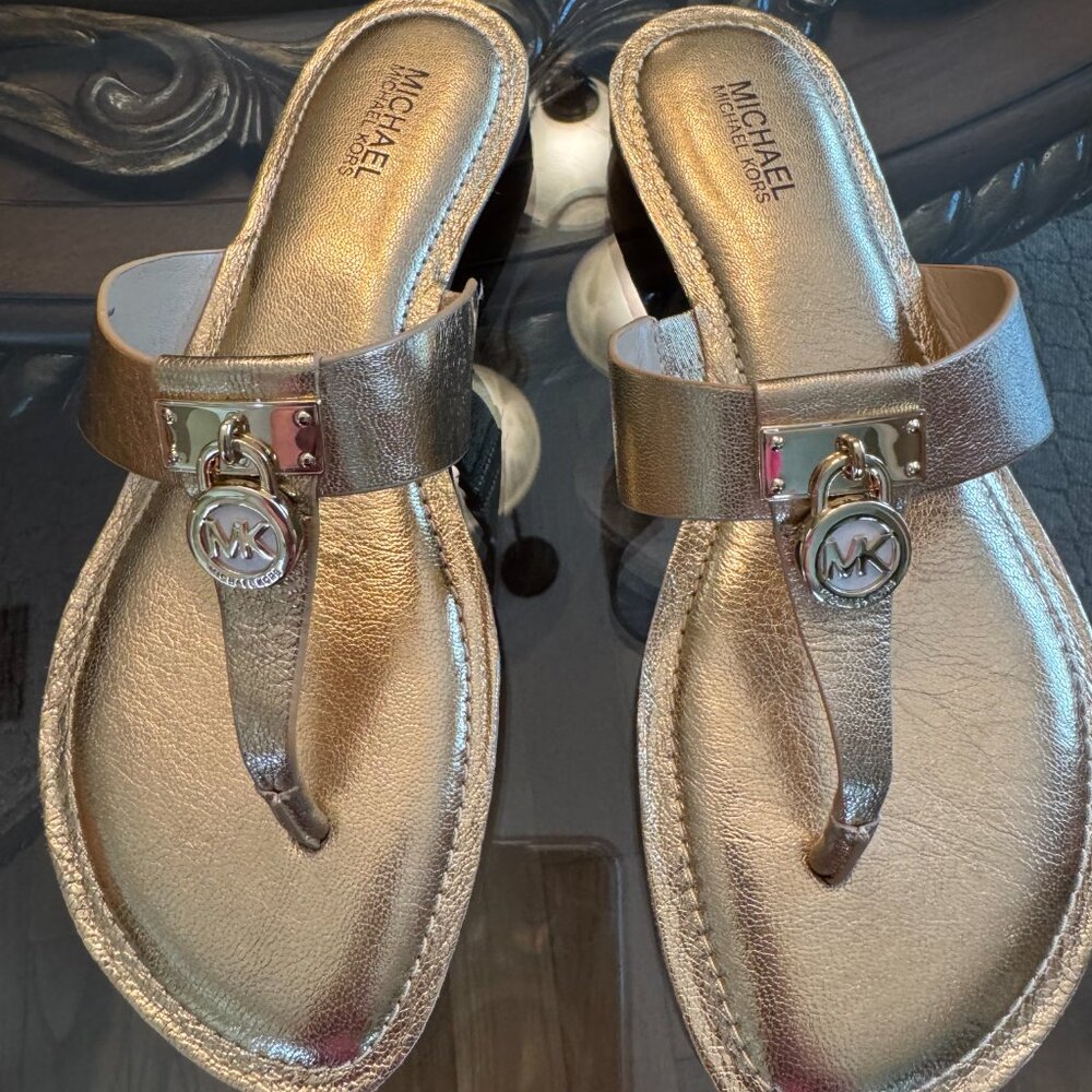 Michael Kors Gold Thong Sandals with Gold Lock in Center